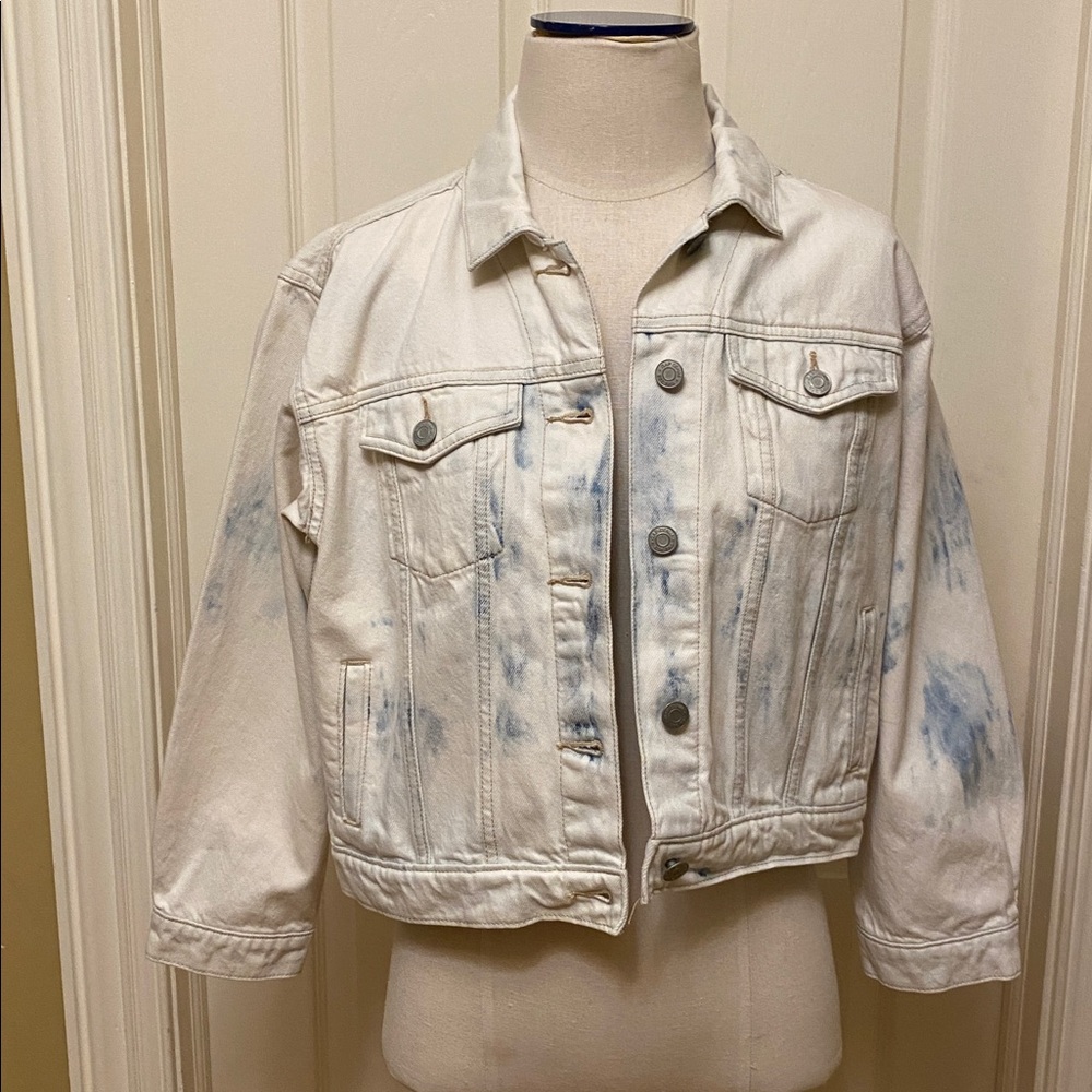 NWT Gap Denim Bleached Crop Jacket Womens M